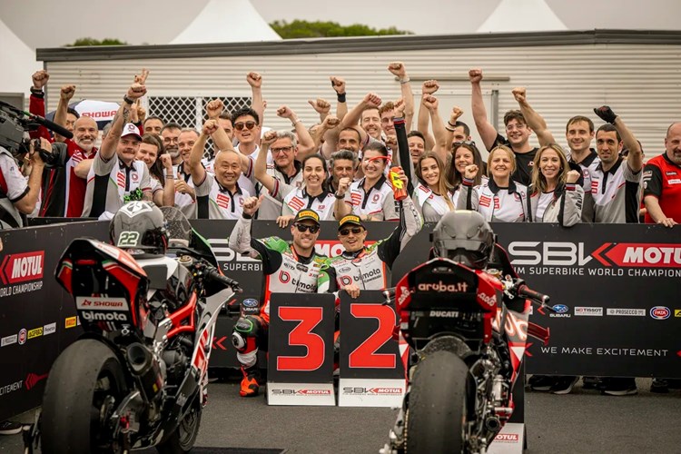 Double Podium
